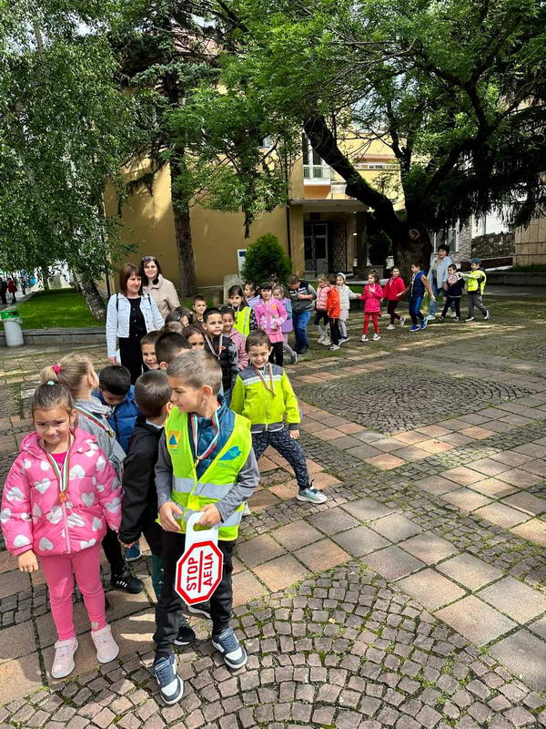 Художествена изложба 5