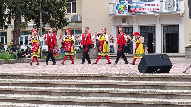 Празничен концерт 3